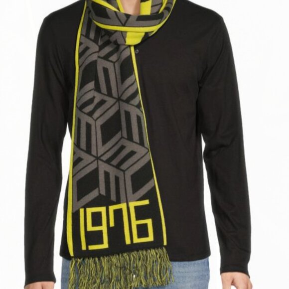 MCM Après-Ski Logo Merino Wool Scarf - NWT - Picture 1 of 8